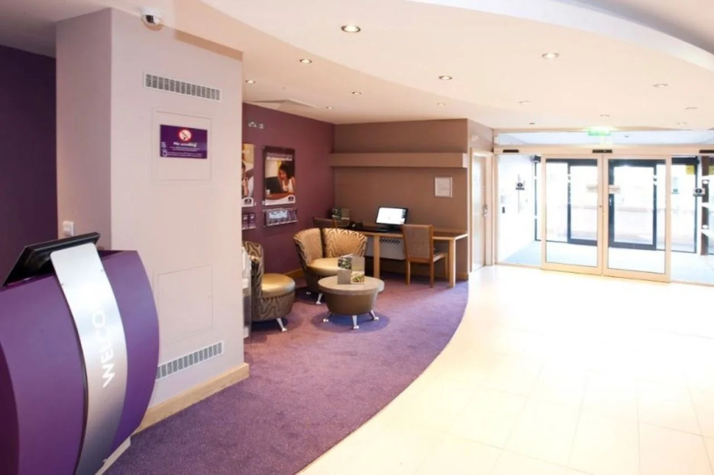 Premier Inn Inverness Centre - River Ness