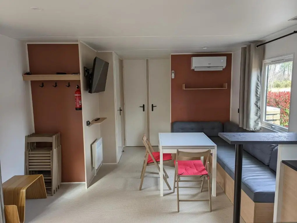 200m de la plage Bungalow LUXE de 44m2 Ménage et draps inclus Camping 5 Etoiles Mayotte Lac Biscarrosse Koyobalys