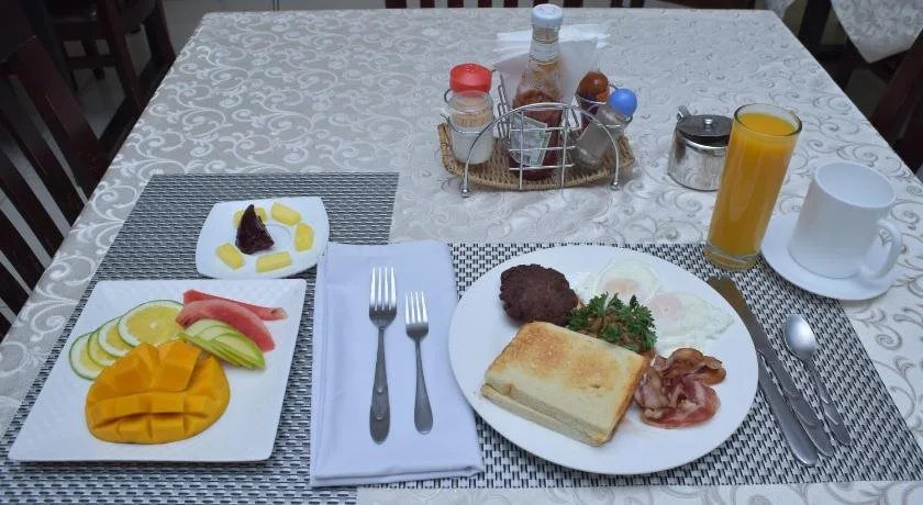 ESquire Inn Entebbe