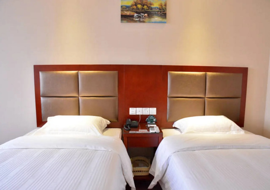 GreenTree Inn Suqian Bawangjuding Square Express Hotel