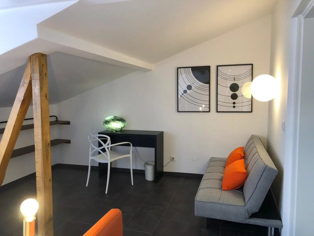 Planet House
