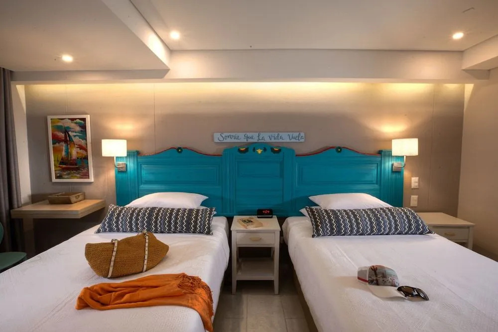 Casa Verano Beach Hotel