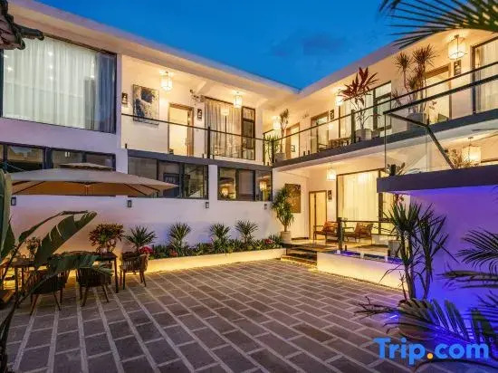 Observe Summer·Villa Secluded Luxury Resort & Design Hotel (Erhai Gate Branch, Dali Old Town)
