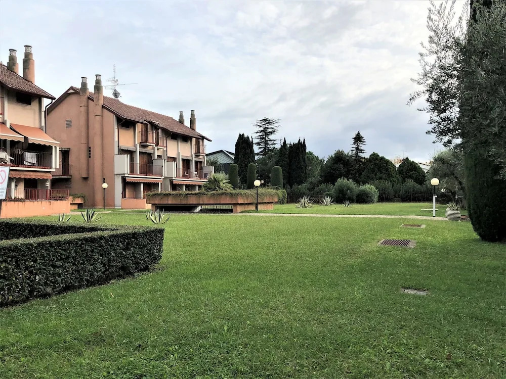 5 Star Sirmione