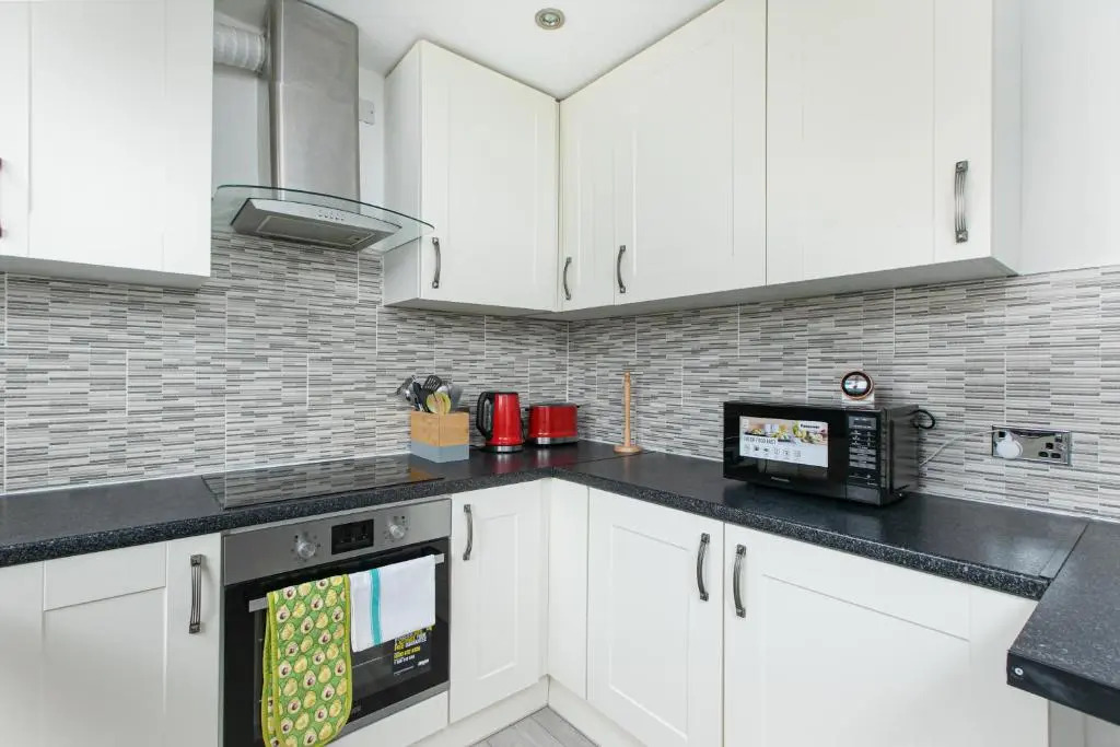 1Leta Apartment - Hatfield