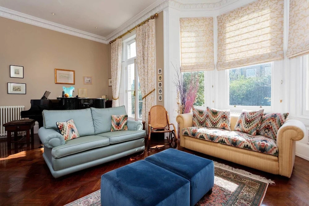 Veeve - Hampstead Victorian