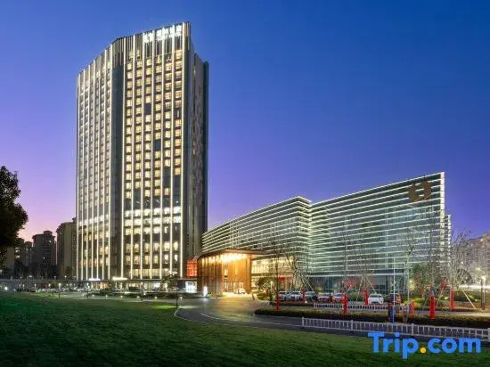 Leezy Hotel