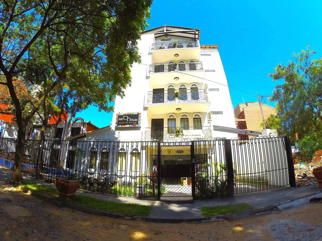 Hotel Arthaus