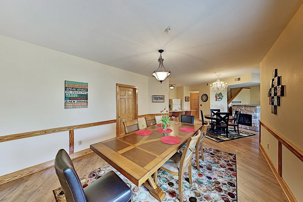 830golf1 2 Bedroom Condo