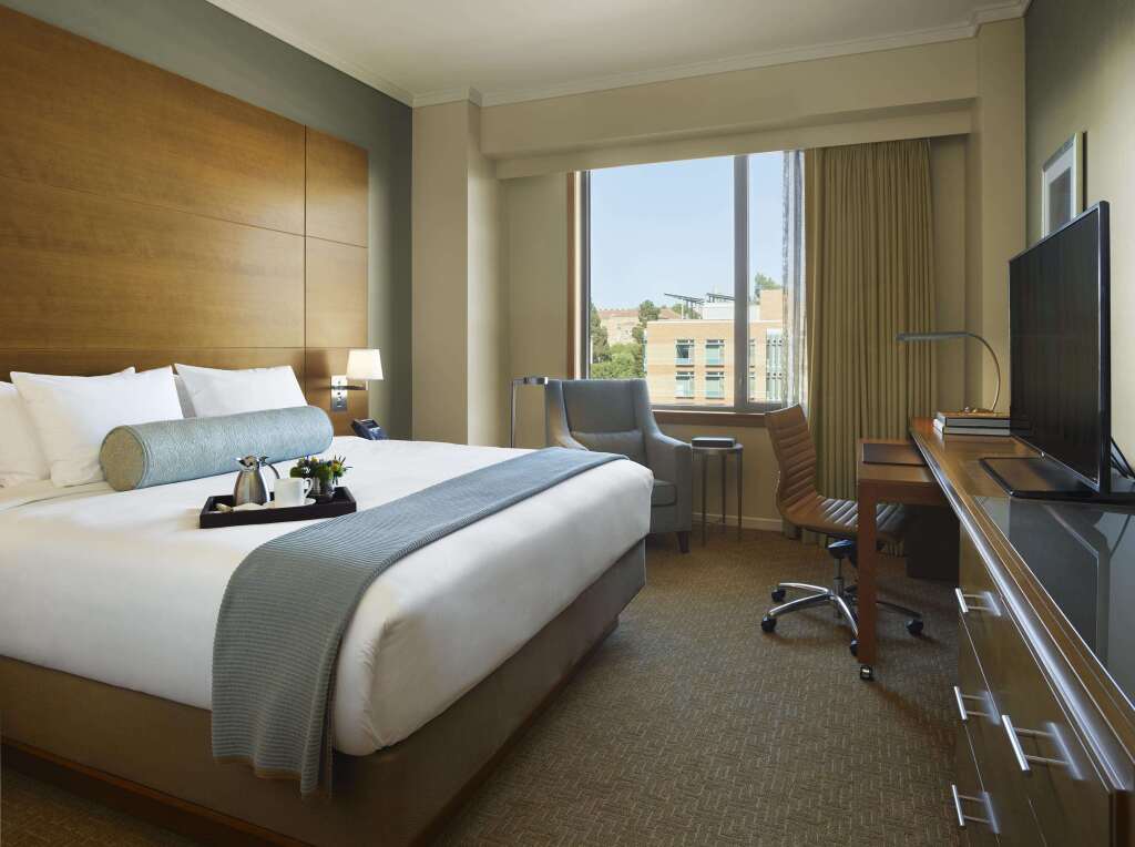 Luskin Hotel