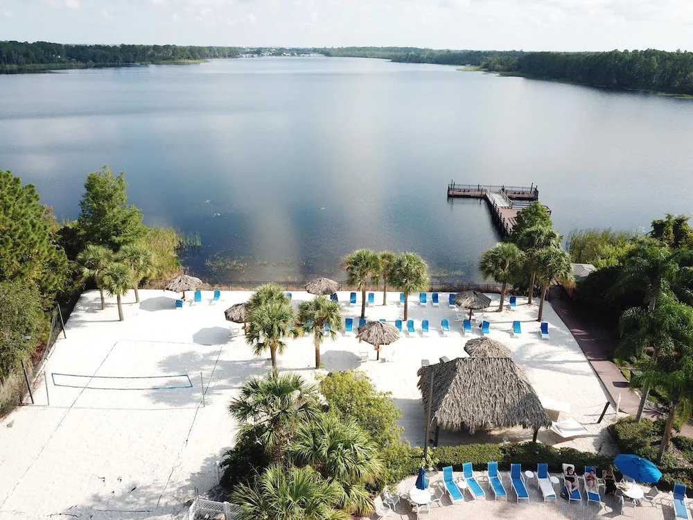 3 Bed 2 Bath Condo Bahama Bay Resort
