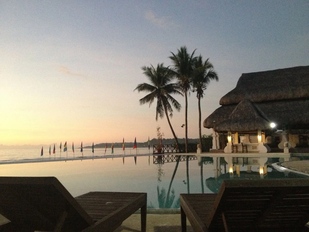 Playa Tropical Resort Hotel