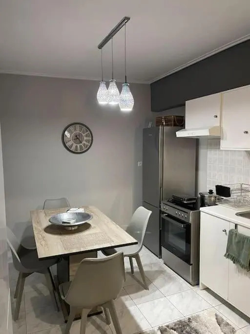 Central Modern Apartment Volos