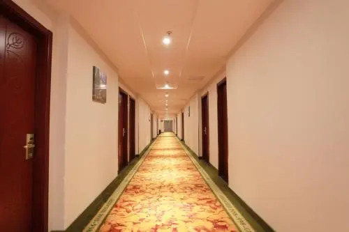 Greentree Inn Liyang East Nanhuan Road High Speed