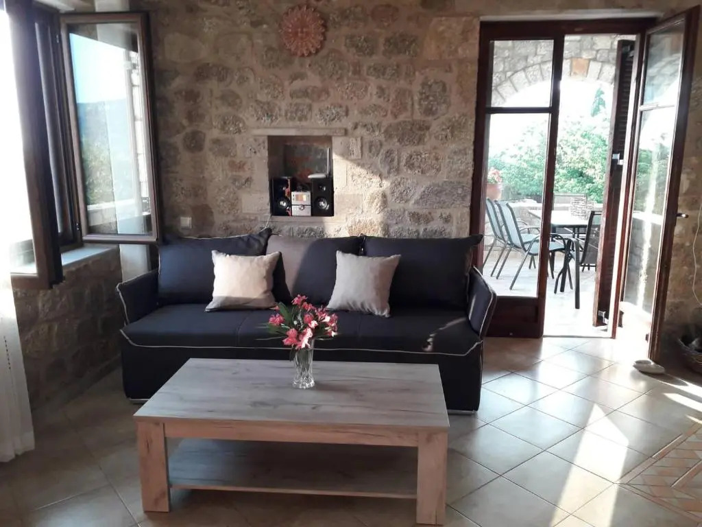 Villa Majlinda