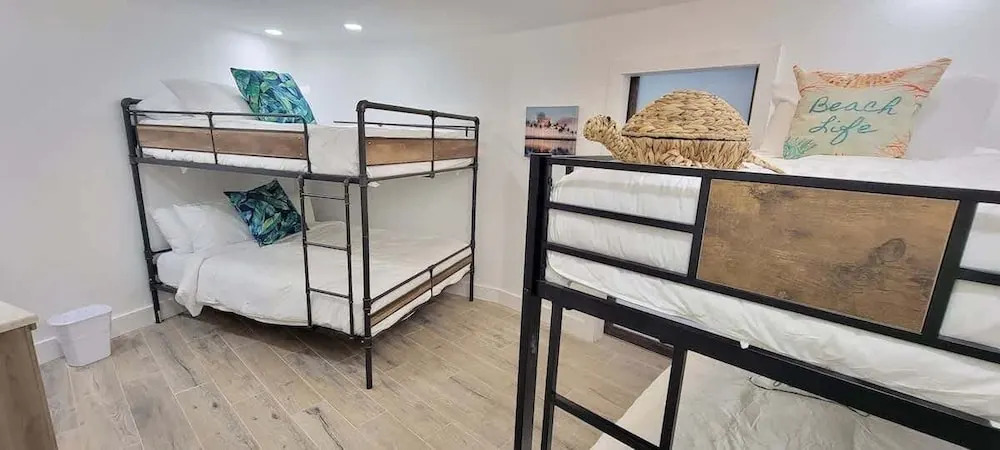 Bahama Mama House 4 Bedroom Home by RedAwning