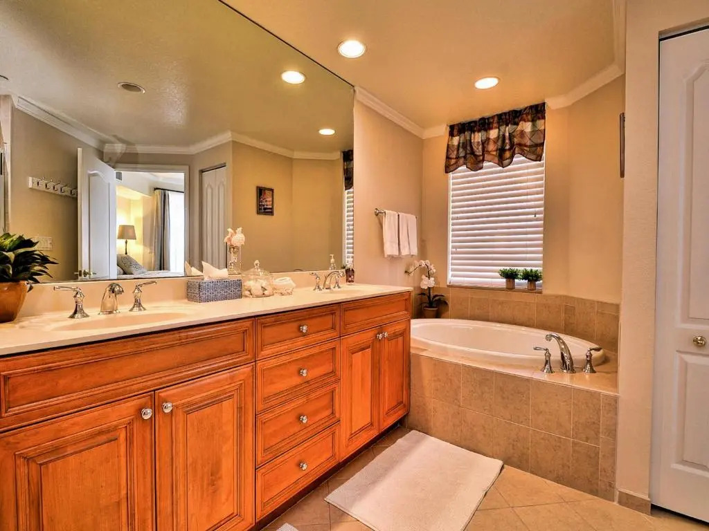 Belle Harbor 402W