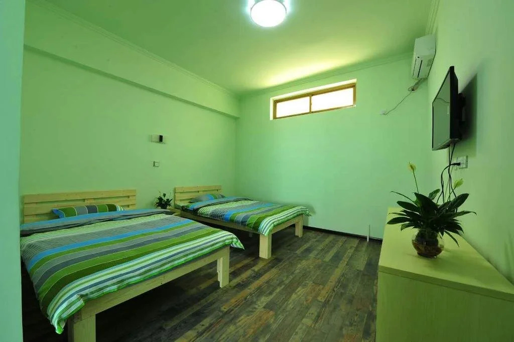 Go Your Own Way Hostel