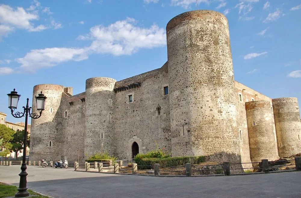 Home Ursino Castle