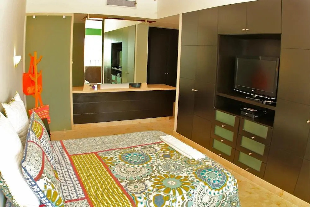 La Brisa Condo by BVR