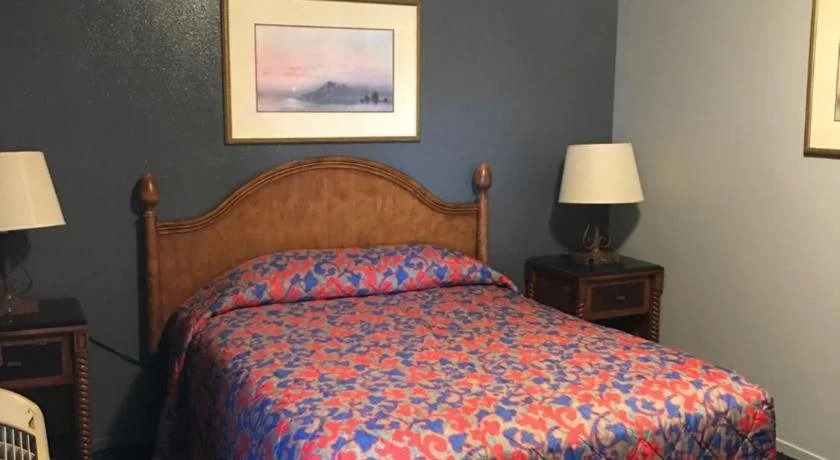 Travelers INN