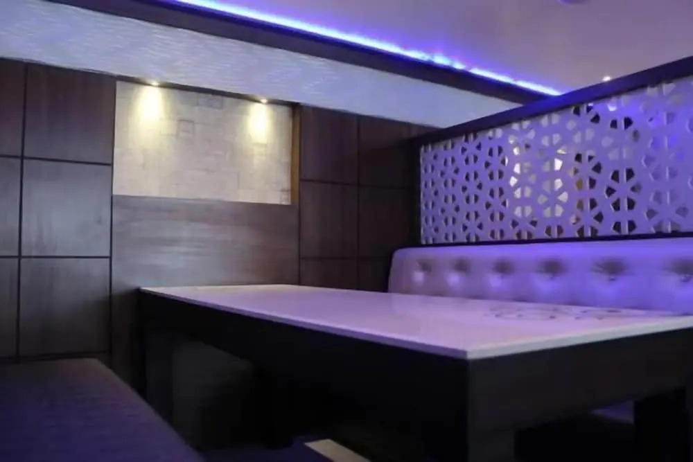 Hotel Opulence