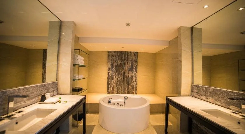 Fortune Bond Hotel