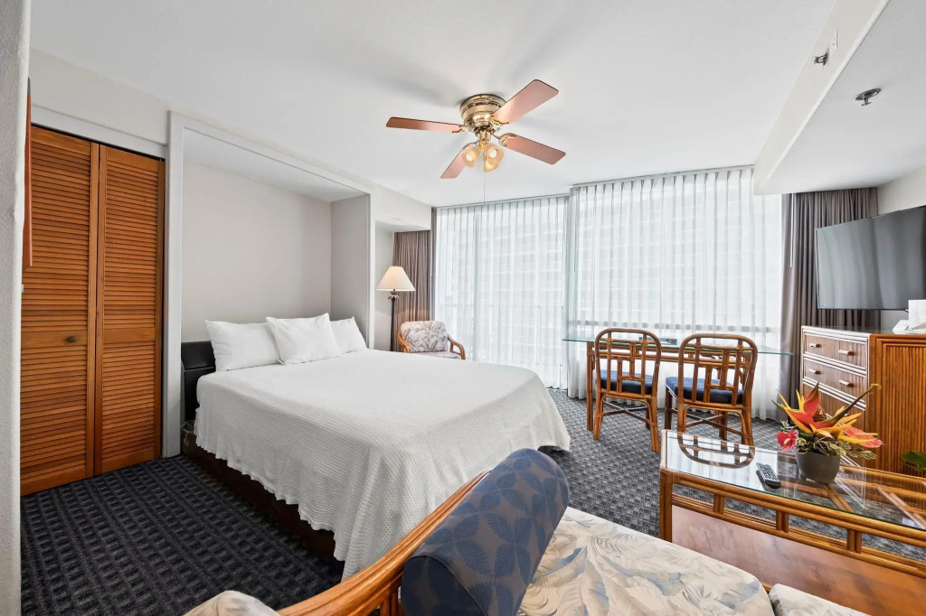 The Imperial Hawaii Resort
