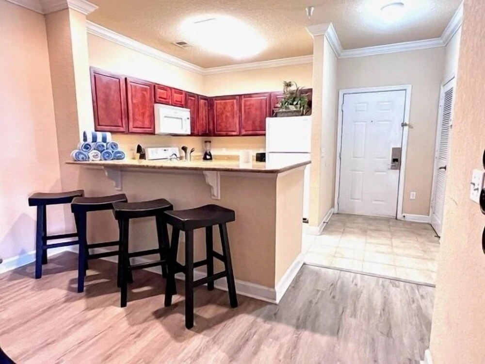 1351tul Unit 1301 - Tuscana Resort 3 Bedroom Condo by RedAwning