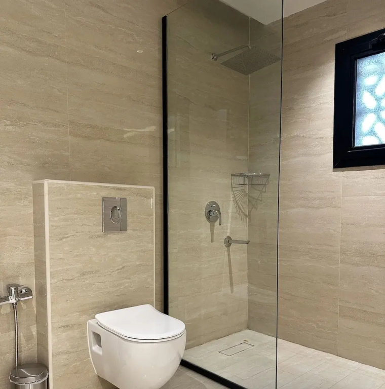 Kease Malqa B-4 Royal Touch  AZ31