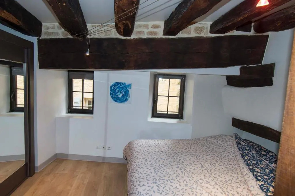 Sarlat, centre historique, La Mirande, appartement de style, 5 pers