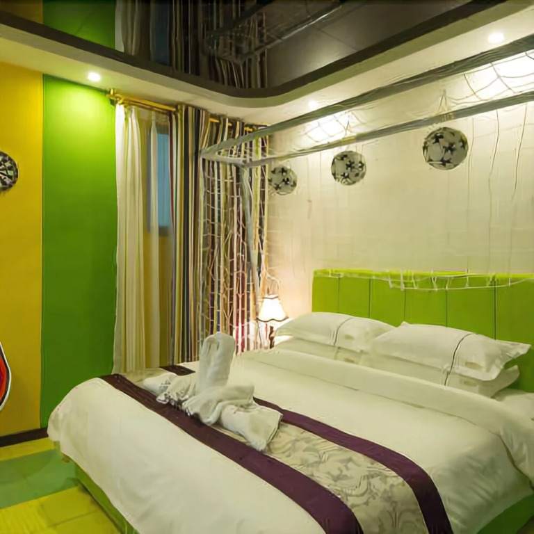 Yujin Hotel