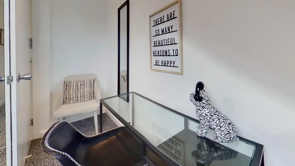 Chic 2 Bedroom Aparment with Netflix