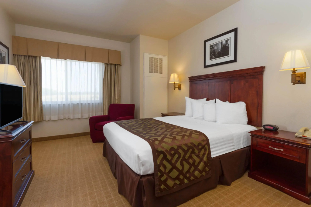 The Montcler Hotel - Redberri Luxury Collection