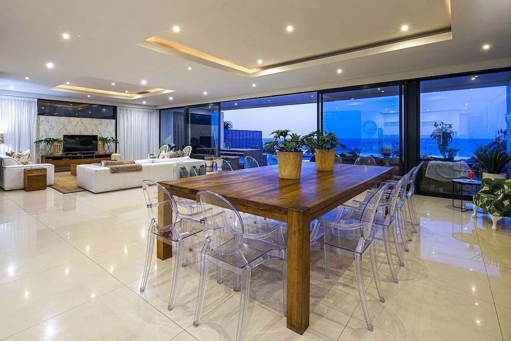 Dolphin Coast YOLO Spaces - Beach House Villa