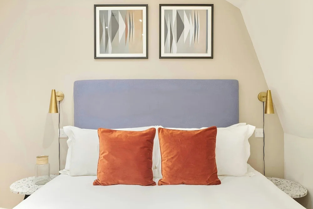 The Prince Hotel Vauxhall Central London Riverside
