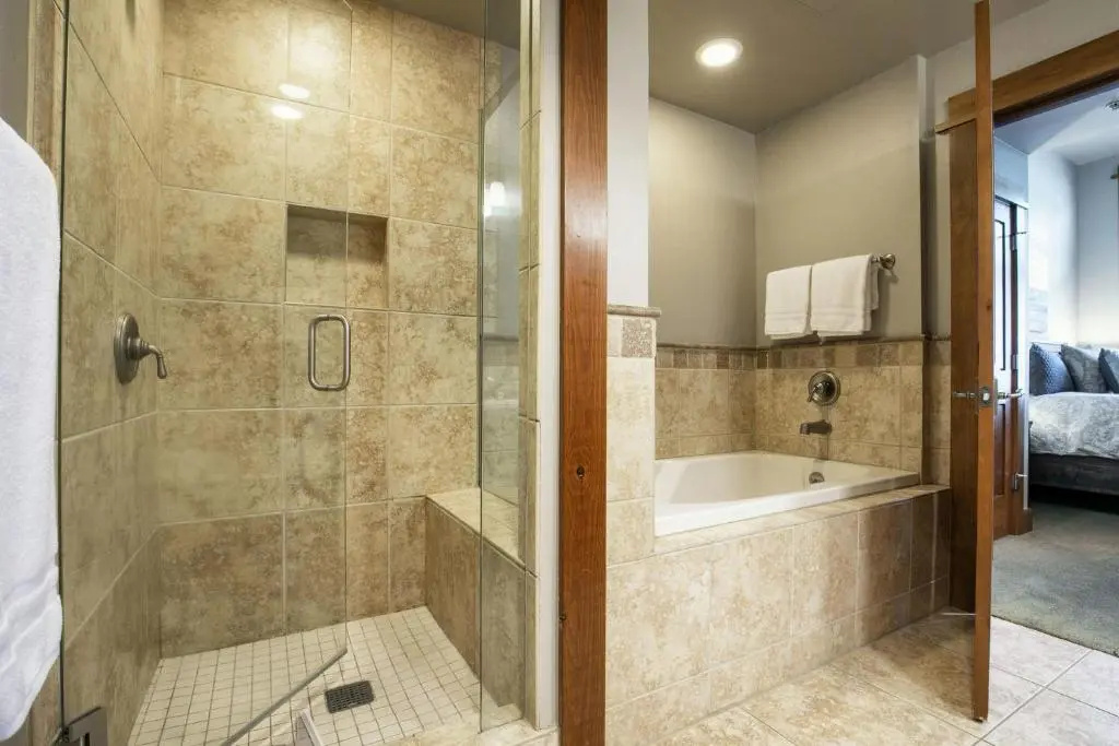 New Listing in the Heart of the Village at Northstar! Iron Horse South 106