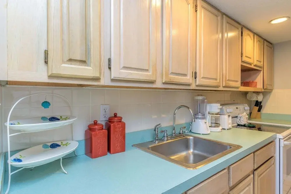 Beachfront 3br Condo With Pools And Beach Access 3 Bedroom Condo