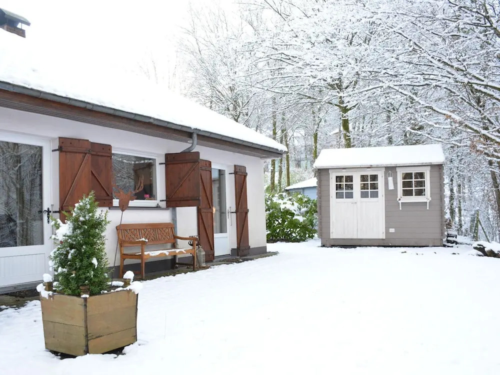 Pleasing Holiday Home in Virton with Garden