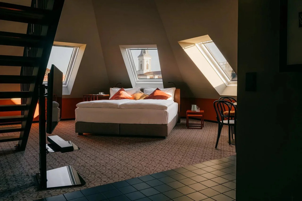 WELTWIEN Luxury Art Apartments & Free Parking