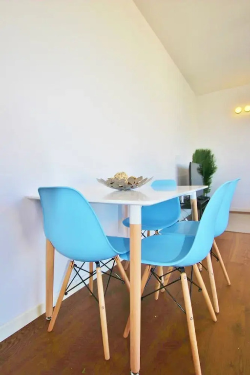 Hilton Beach Area- Perfect 1 BDR in a new building