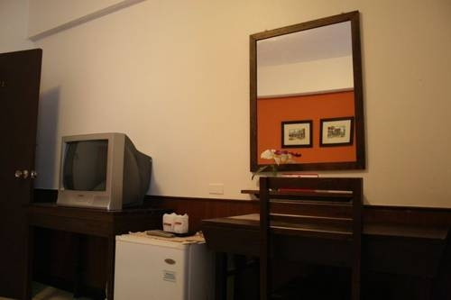 Malis Room