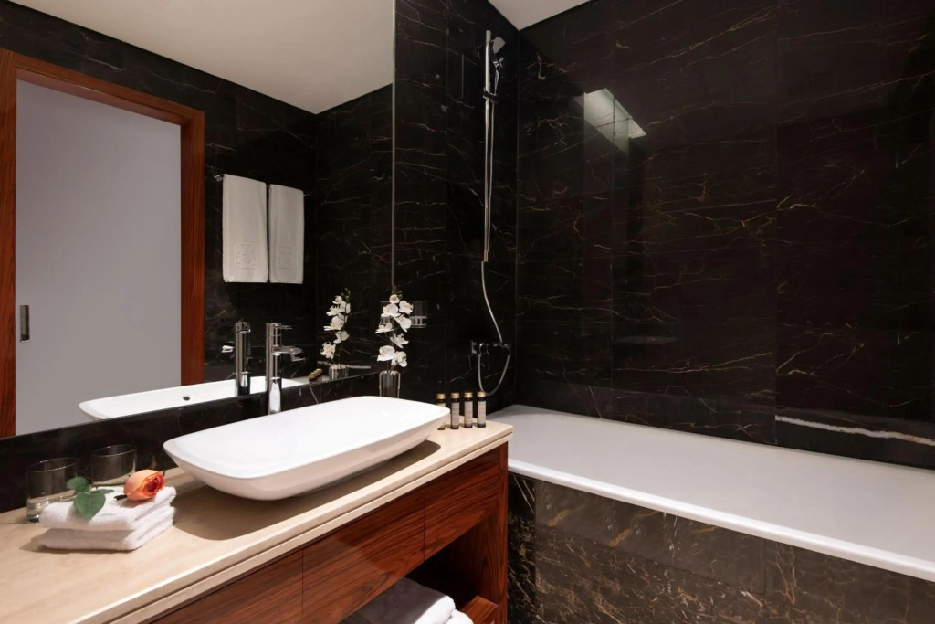 The Bentley Luxury Hotel & Suites
