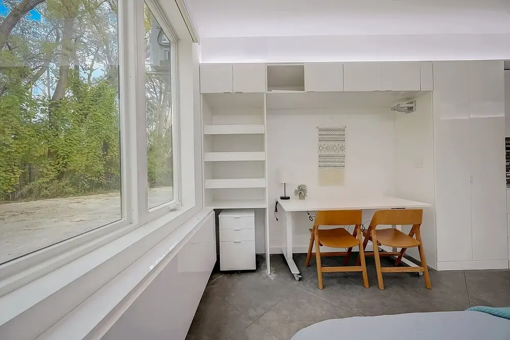 FRONTDESK Tremont Oaks Micro Apts Cleveland
