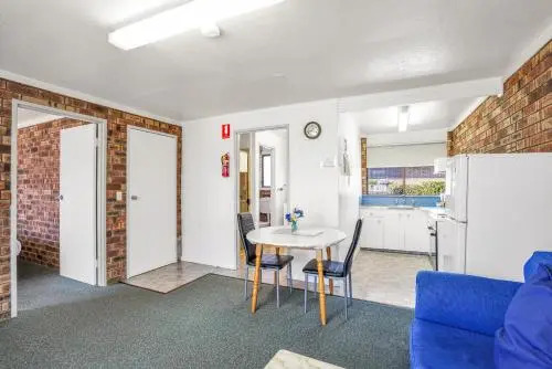 Kellraine Beach Cottages