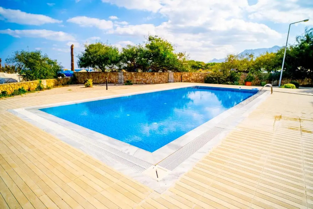 Spacious Three-Bedroom Apartment with Sea View A3