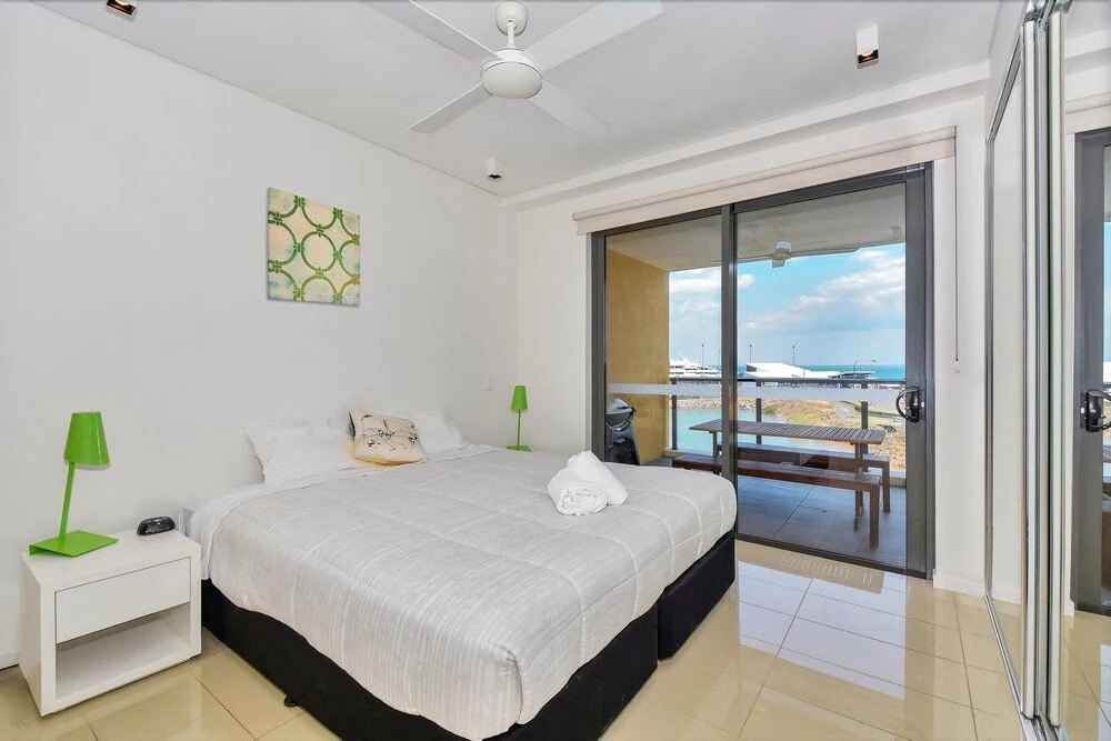 Waterfront Apartment 6208