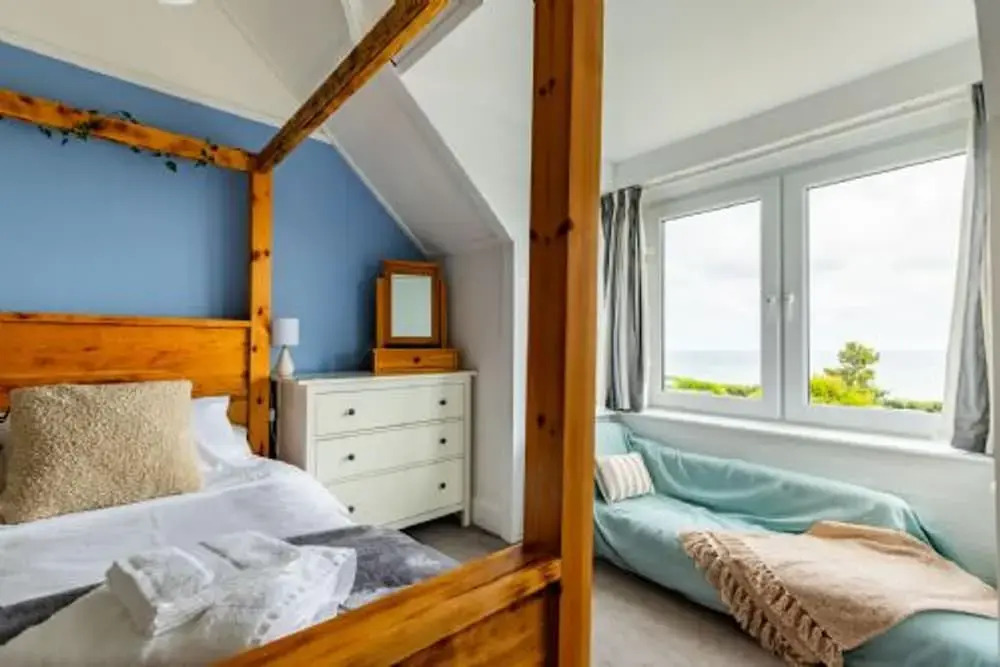 Host Stay Seaview