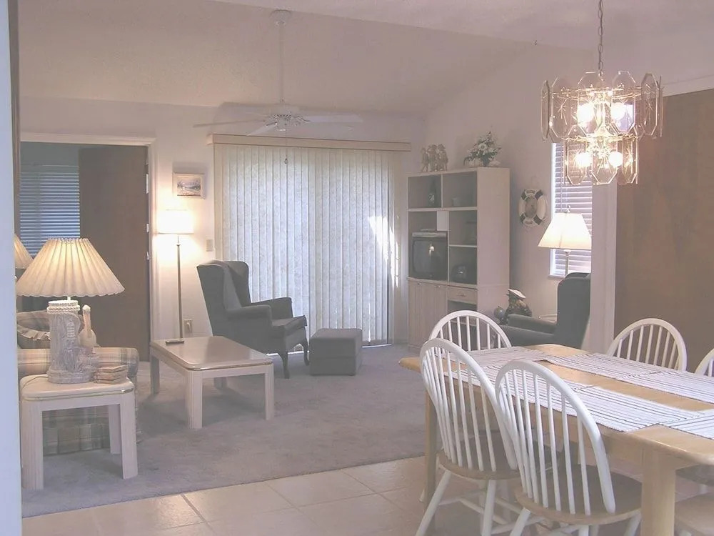 Sea Woods 2bdrm Villa 4251