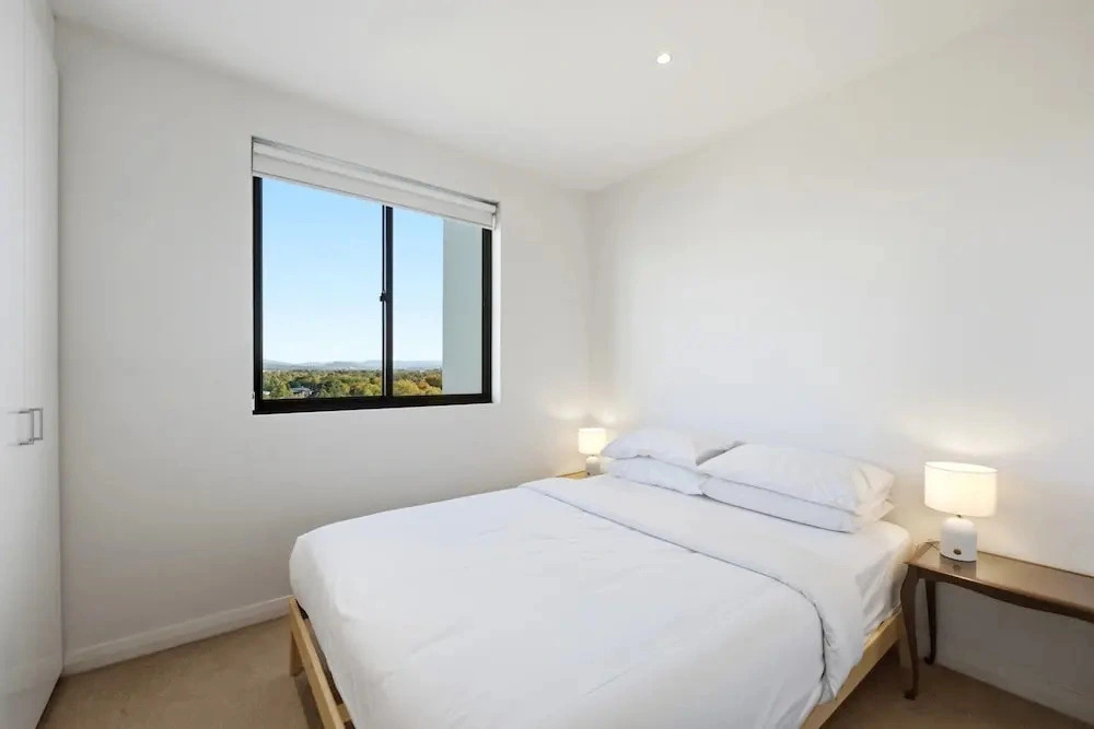 Charming 2BR Apartment Near Canberras Attractions